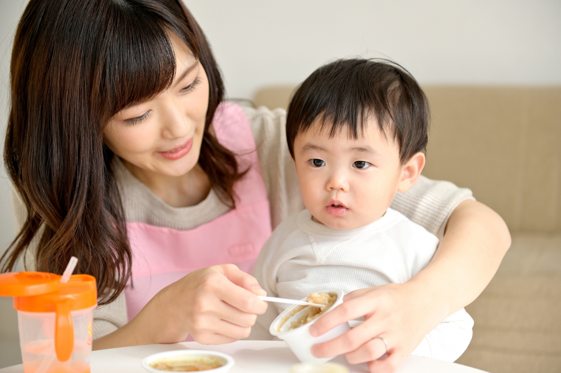 保育補助で派遣保育士として働ける?正社員やパートと仕事内容や待遇の違いは?