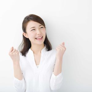 時には後輩を褒める